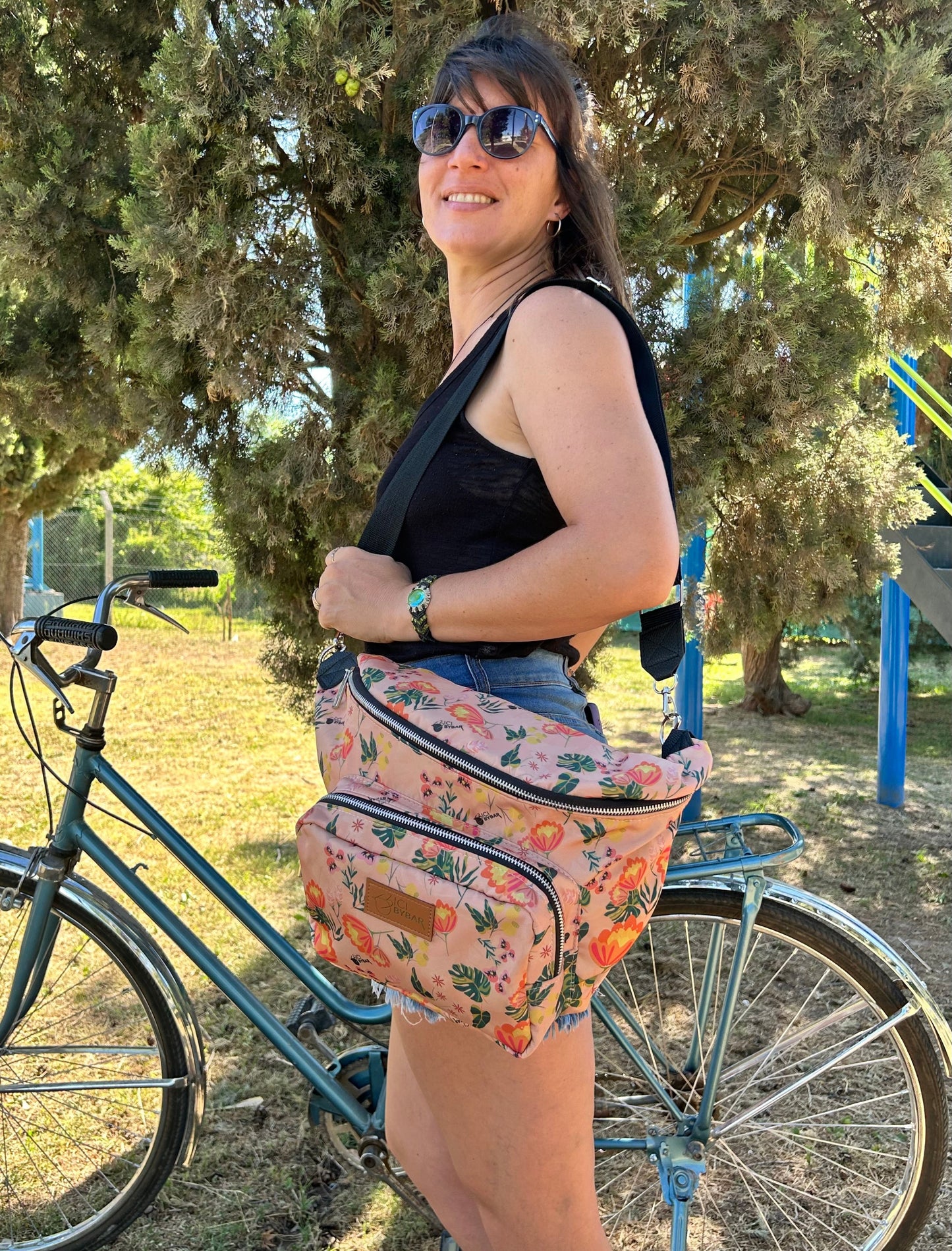 Maxi Sling Bag - Floral Peach