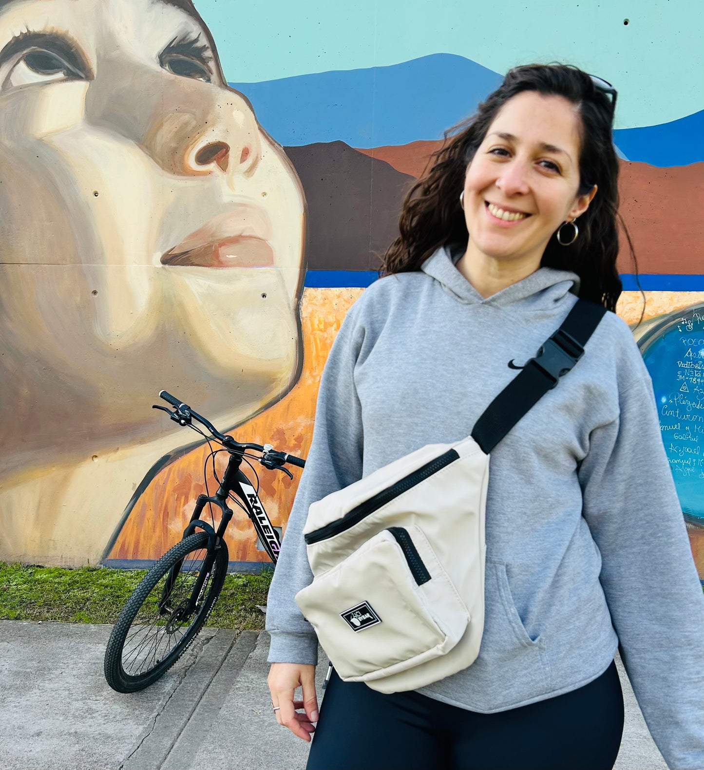 Maxi Sling Bag- Ivory